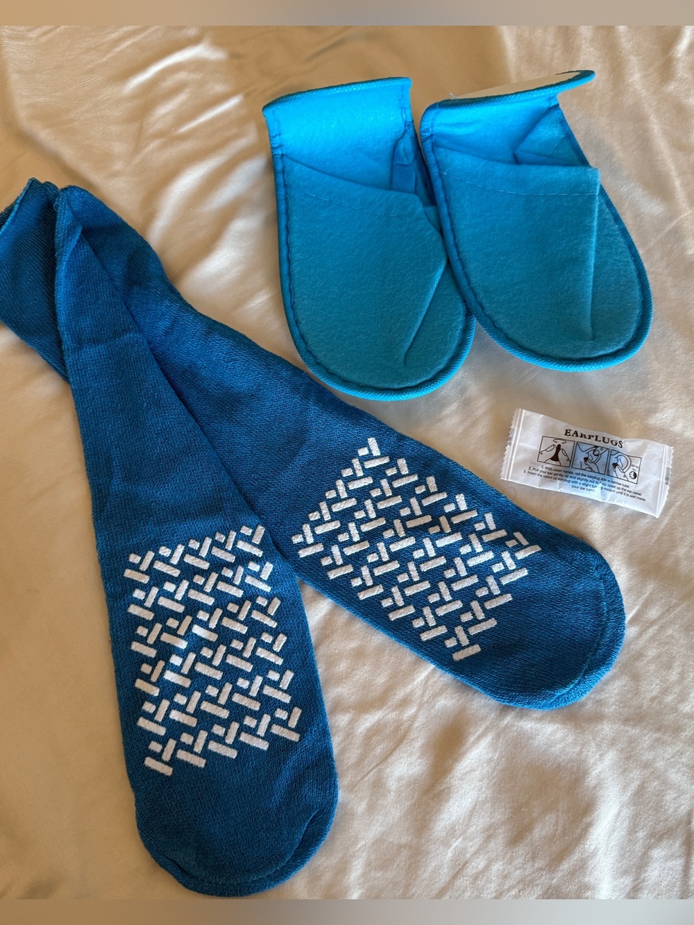 Amenity Kit Travel Kit Slippers Earplugs Grip Socks Royal Blue New Travel Stuff